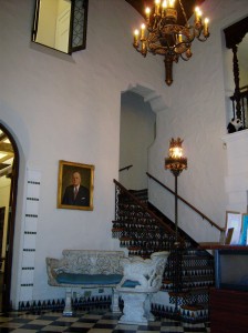 Photo of the interior of Landa Library.